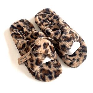 Seven7 Brown, Black, Tan Cheetah, Faux Fur Slippers sandals, Size 10, New in Box